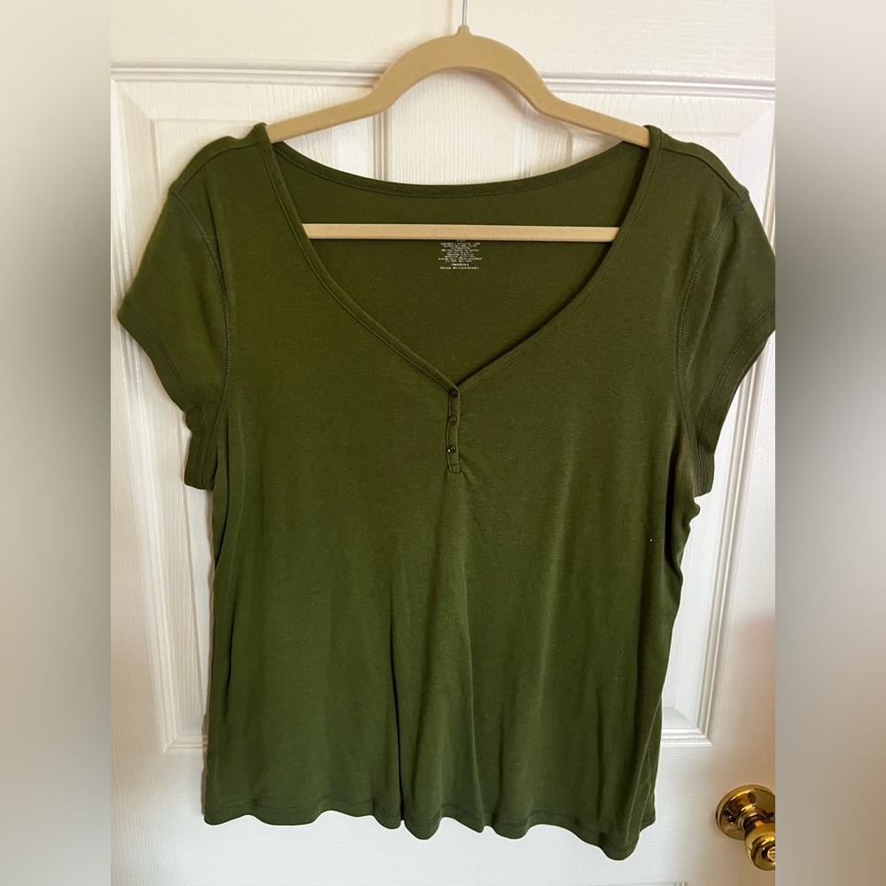 green teeshirt